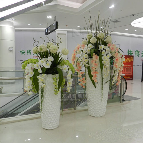 商場室內(nèi)裝飾花瓶