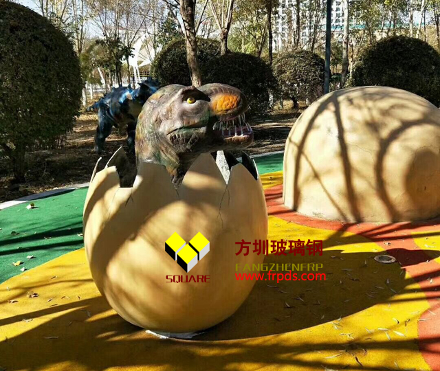 玻璃鋼雕塑的優(yōu)點(diǎn)和缺點(diǎn)都有哪些呢?