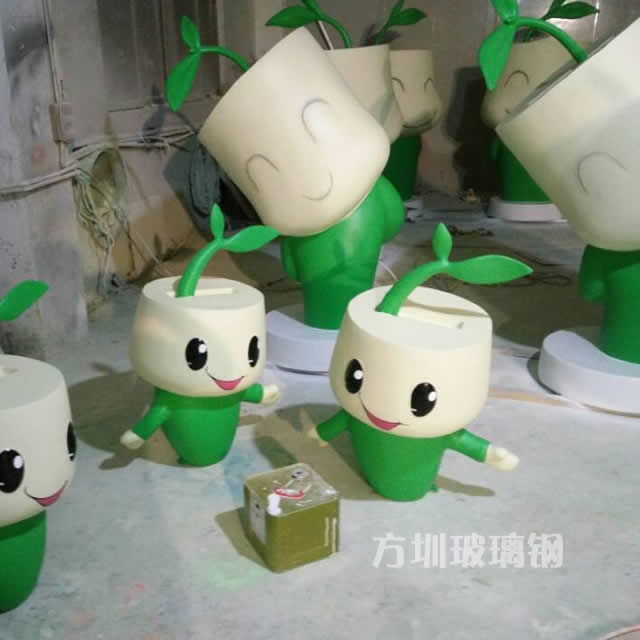 玻璃鋼雕塑是怎樣制作出來(lái)的？