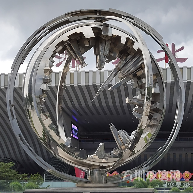 不銹鋼雕塑質(zhì)量怎么得到保障？