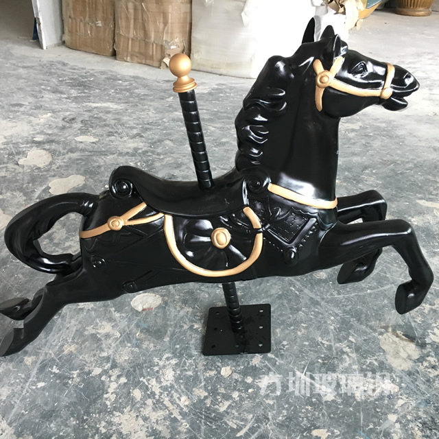 普樂斯吉馬玻璃鋼雕塑