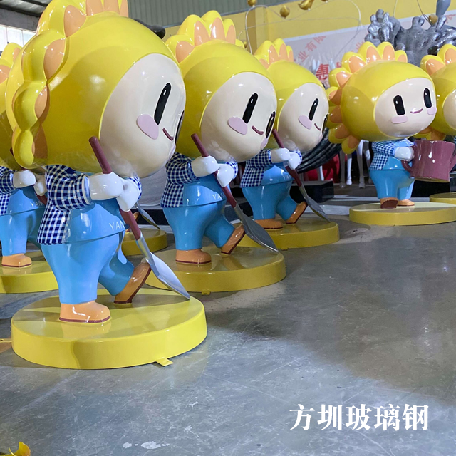 玻璃鋼人物雕塑通常使用哪些類型的模具？