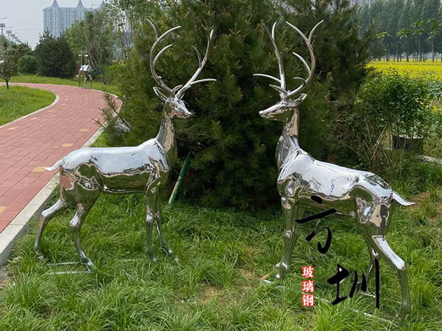 小區(qū)公園景觀(guān)不銹鋼梅花鹿雕塑