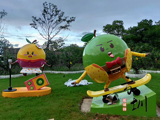 玻璃鋼卡通景觀水果雕塑