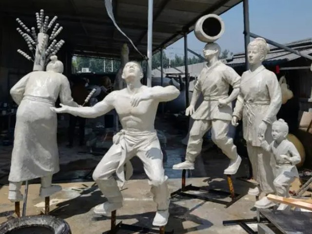 玻璃鋼人像雕塑