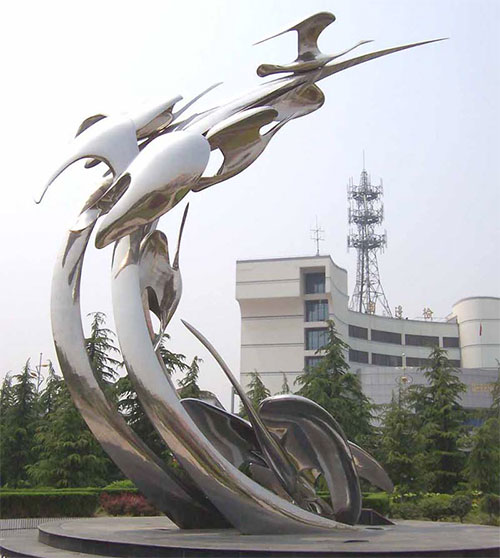 小區(qū)創(chuàng)意不銹鋼雕塑