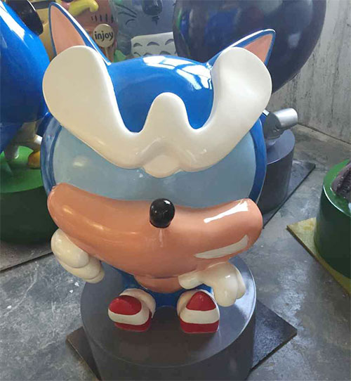 商場(chǎng)玻璃鋼卡通雕塑的價(jià)值