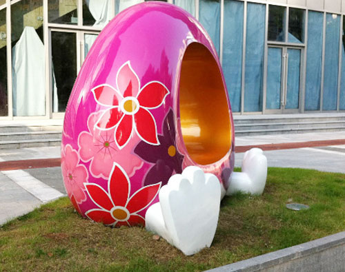 玻璃鋼雕塑的諸多優(yōu)勢(shì)