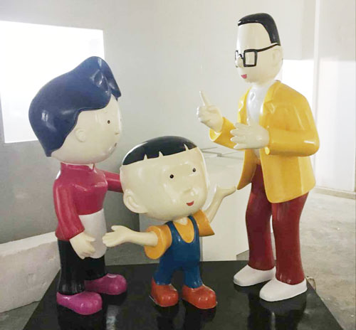 深圳玻璃卡通動畫雕塑