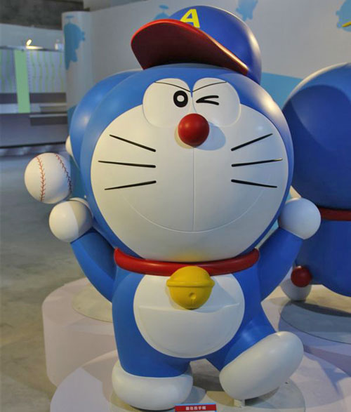 動漫精致小貓玻璃鋼雕塑